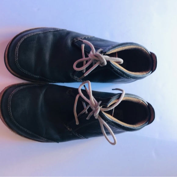 OluKai Kamuela Shoe - Men's Dark
Wood/Toffee - Picture 14 of 14